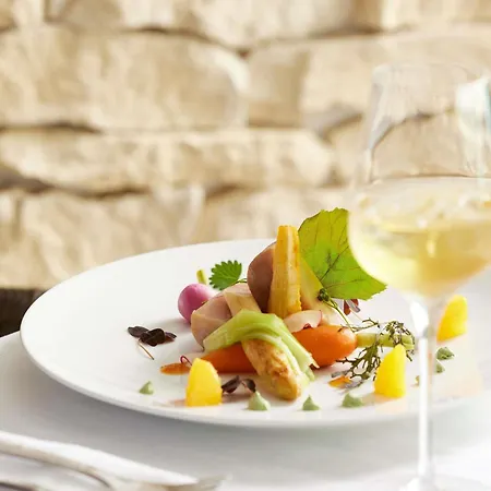 Sofitel Biarritz Le Miramar Thalassa-3